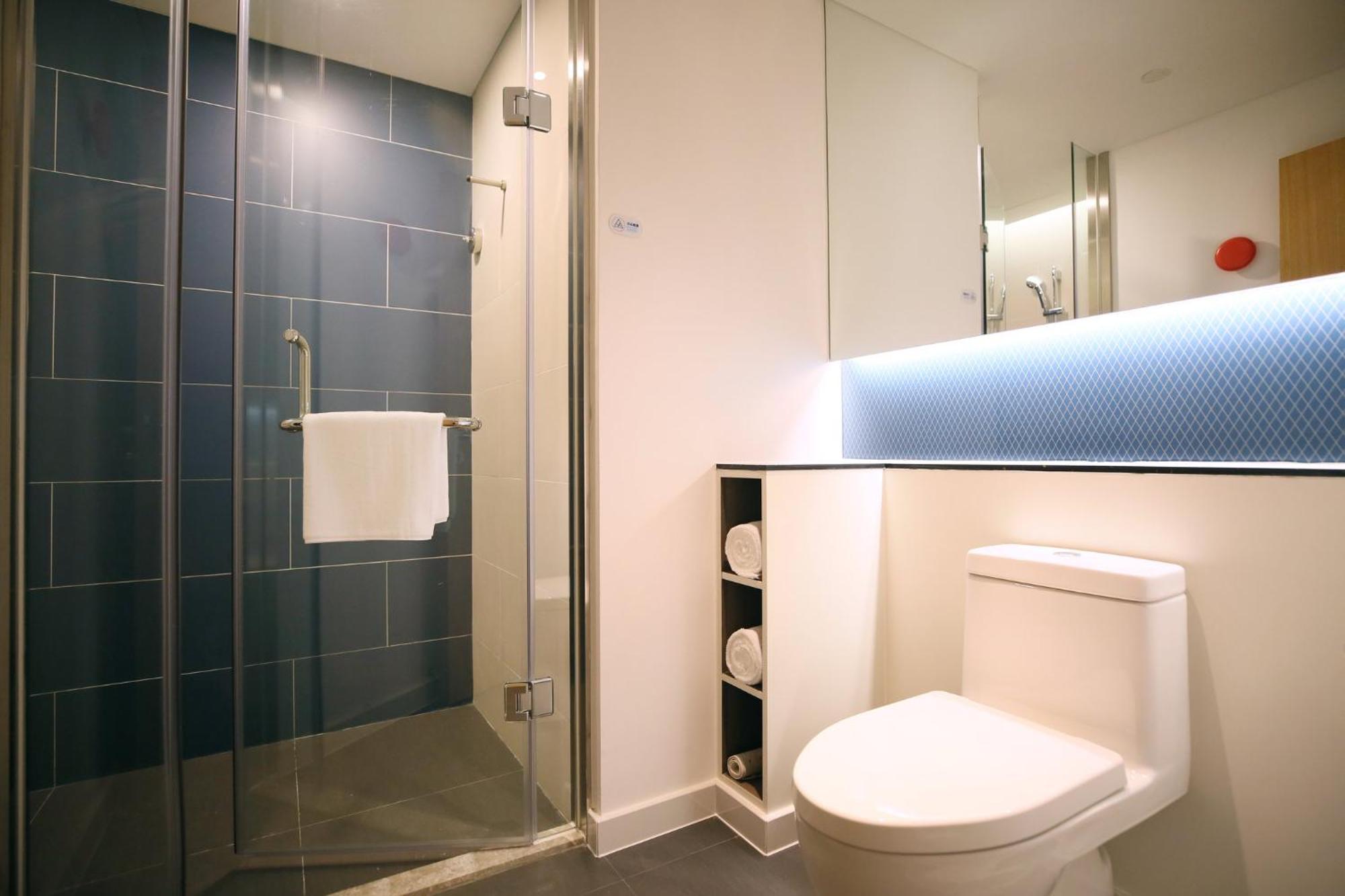 Holiday Inn Express Chengdu North Railway Station By Ihg - Near Panda Base, Near Chunxi Road エクステリア 写真