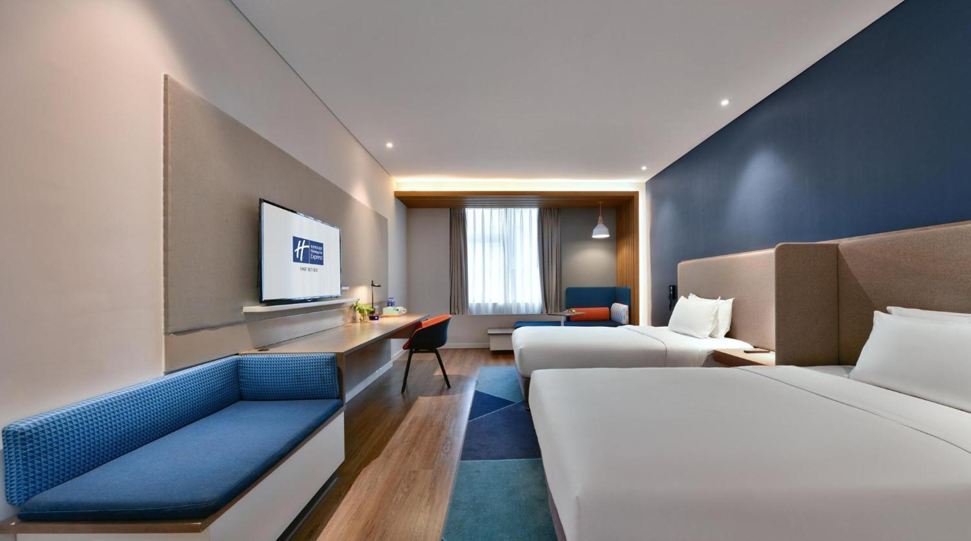 Holiday Inn Express Chengdu North Railway Station By Ihg - Near Panda Base, Near Chunxi Road エクステリア 写真