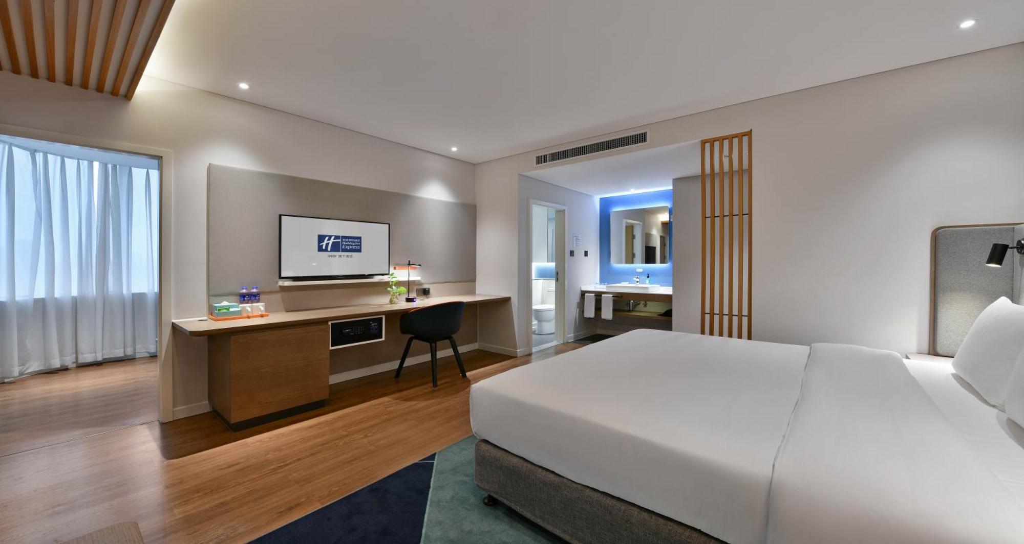 Holiday Inn Express Chengdu North Railway Station By Ihg - Near Panda Base, Near Chunxi Road エクステリア 写真